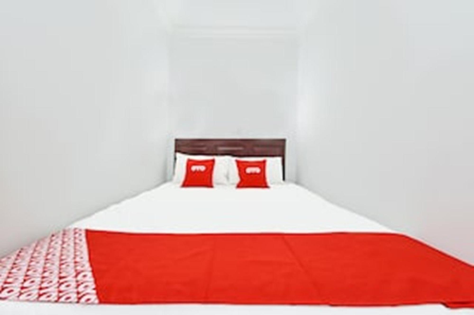 קואלה לומפור Super Oyo 90572 J Hotel Masjid India מראה חיצוני תמונה